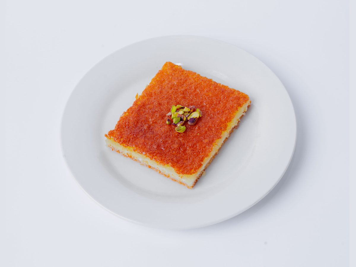 بسبوسة بالقشطه